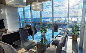 Departamento súper céntrico con vista al río Paraná